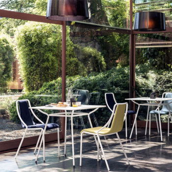 Ola metal chair for indoor and outdoor stacking by Midj