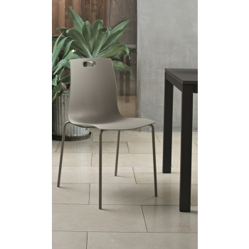 Olly chair Ingenia bontempi