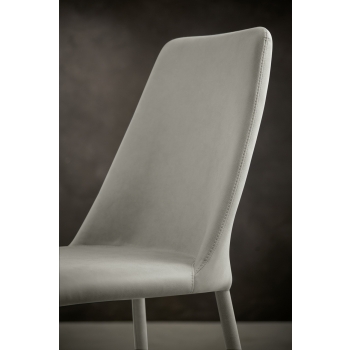 Pence chair by Zamagna