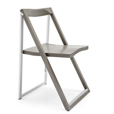 Skip folding chair by Connubia