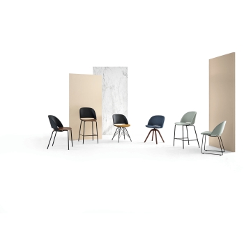 Polo chair by Bontempi in solid wood or steel