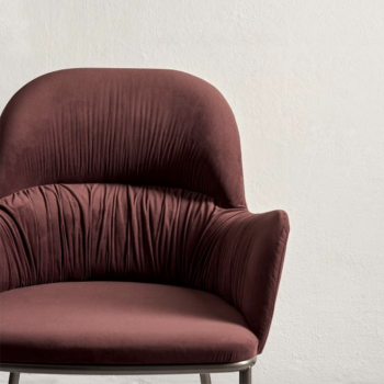 Queen chair by Bontempi in solid wood or lacquered steel with padded and upholstered shell