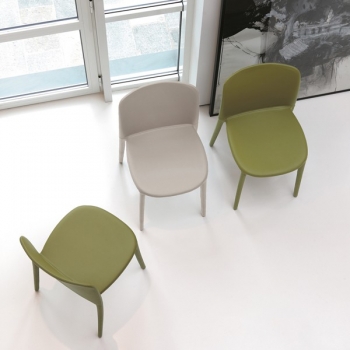 Queen of Tonin Casa Chair