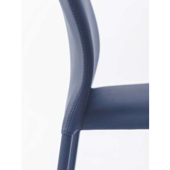 Renee chair by Ingenia