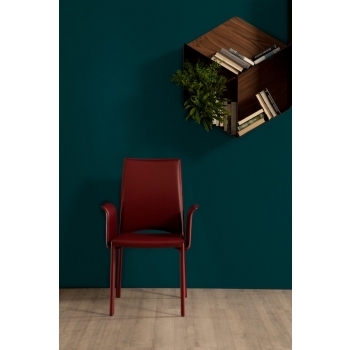 Chair covered in Madeleine leather by Tonin's home