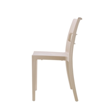 Sai Go green chair without armrests by Scab Design