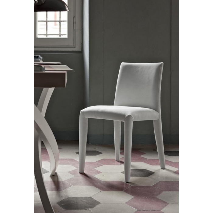 Sofia chair by Bontempi with fully upholstered steel frame