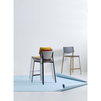 Beba Young stool by Point House