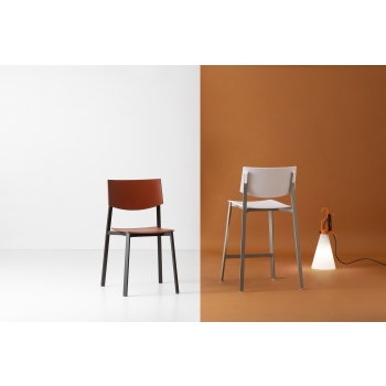 Beba Young stool by Point House