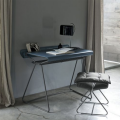 Boss stool by Bontempi in iron for indoors and outdoors