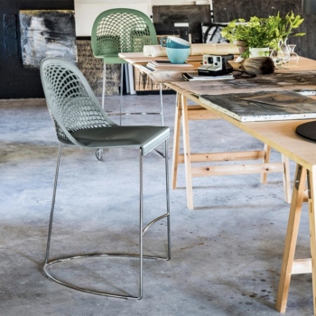 Guapa M CU stool in leather by Midj