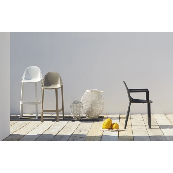 Stool Più by Scab Design