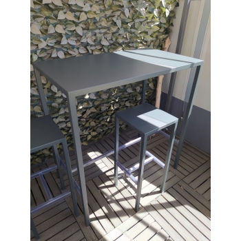 Seaside SE152 stool in Vermobil iron in prompt delivery