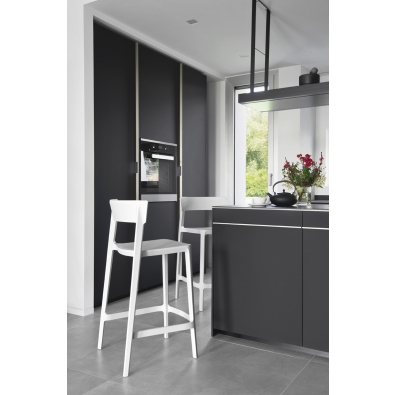 Skin CS1843 stool by Calligaris