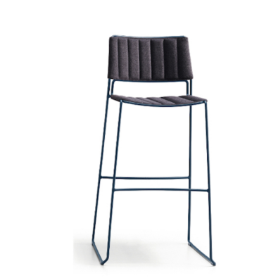 Slim M metal stool for indoor and outdoor stacking by Midj