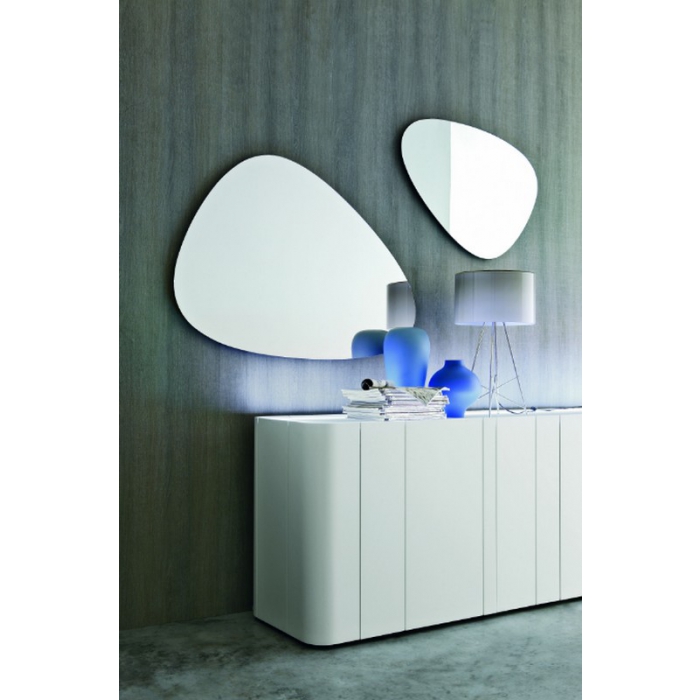 Stone mirror by Tonin Casa in shaped glass