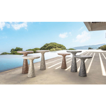 Gabri coffee table by Talenti