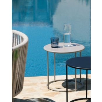 Daisy DE43 Vermobil coffee table, ready for delivery