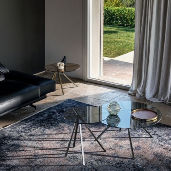 Ray steel coffee table with glass top