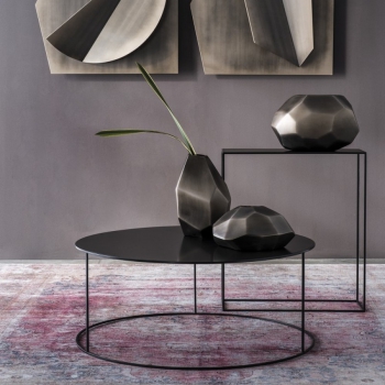 Round table by Adriani & Rossi