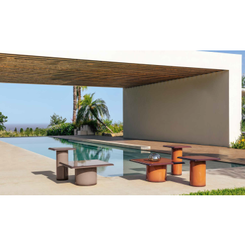 Snap coffee table by Talenti 