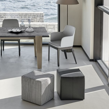 Uchi coffee table by Bontempi