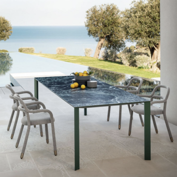 Akashi table in aluminum with glass or ceramic top by Midj