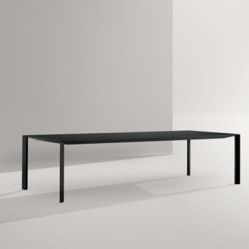 Akashi table in aluminum with glass or ceramic top by Midj