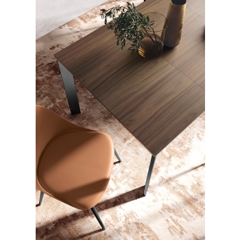 Aster extendable table by Ingenia Bontempi