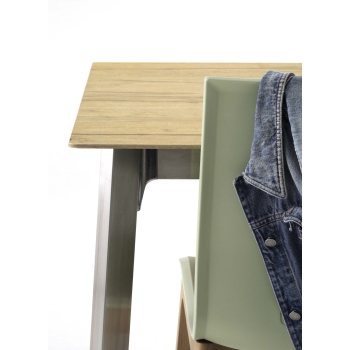 Krono extendable table by Point House