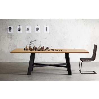 Fixed Thor round table 130 diameter by Point House