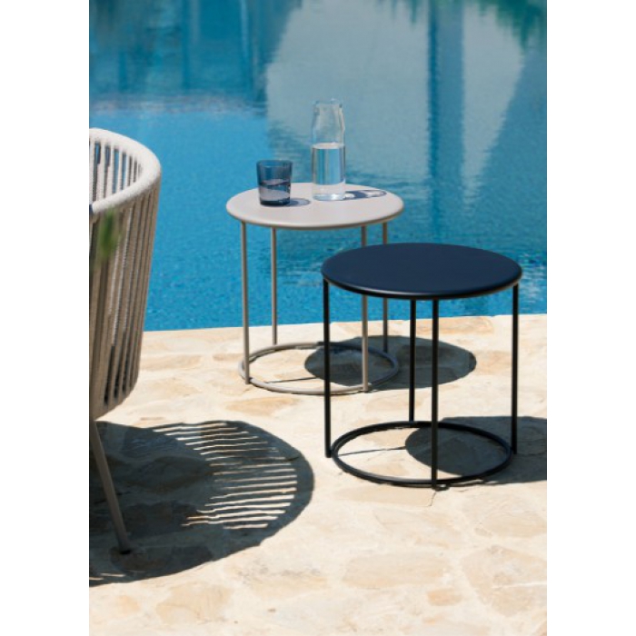 Coffee table from Vermobil Springtime line for outdoor
