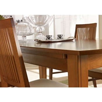 Table classically styled Bag Benedetti entirely of wood