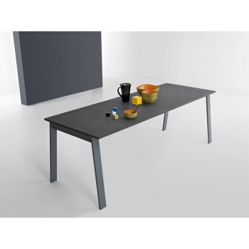 Point Plus table by Point House extendable functional kitchen