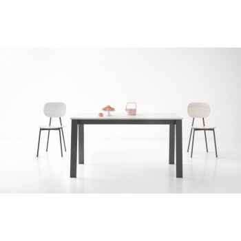 Point Plus table by Point House extendable functional kitchen