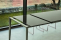 Extendable Echo table by Bontempi