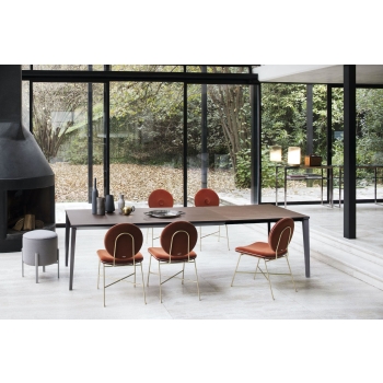 Echo In extendable table by Bontempi