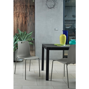 Extendable Eos table by Ingenia Bontempi