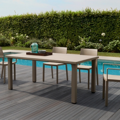 Kate chair without armrests stackable in Scab Design technopolymer