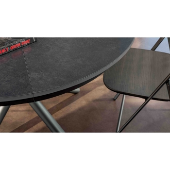 Fahrenheit Round Super Extendable Table