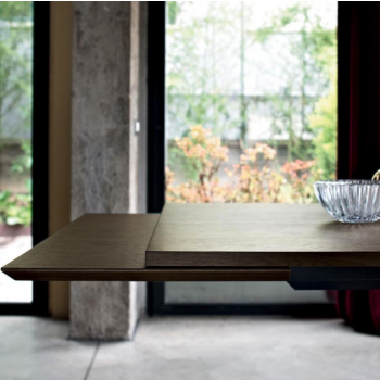 Fixed and extendable table by Bontempi