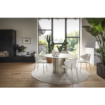 Yoroi fixed round or rectangular table by Calligaris