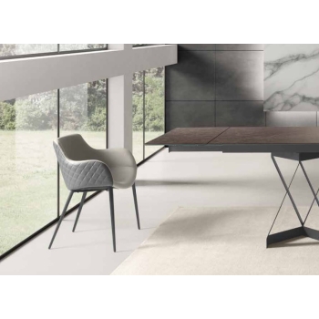 Flame extendable table by Zamagna