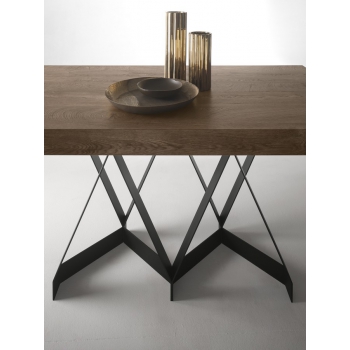 Fixed Flame table by Zamagna