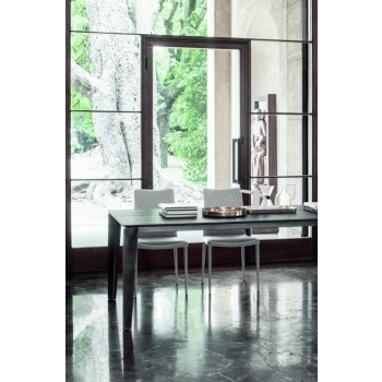 Modern and designer table Cruz by Bontempi in multiple sizes and finishes