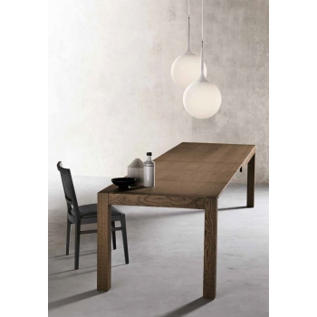 Frank rectangular modern table with square or trapezoidal wooden legs