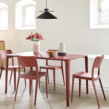 Nenè table with square, rectangular, round and triangular metal structure by Midj