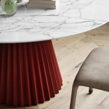 Plisse metal table by Midj