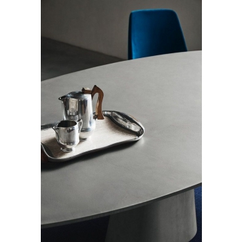 Bontempi Podium elliptical table with concrete base