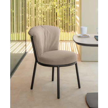 James square table by Talenti